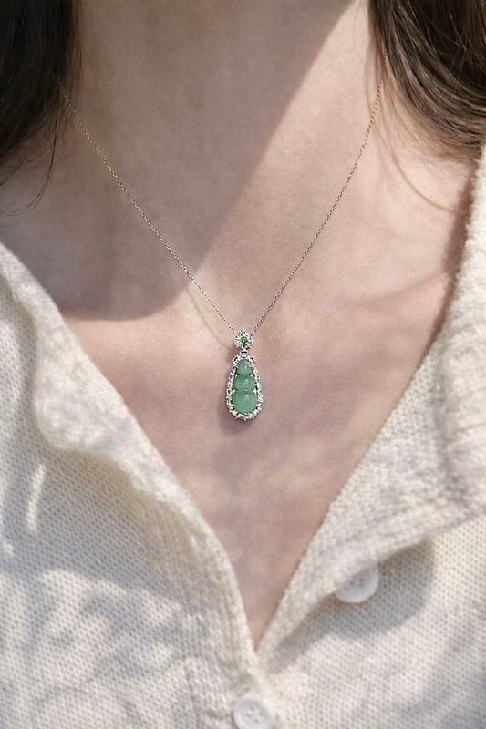 翡翠福豆项链|Jade Bean Pendant Necklace
