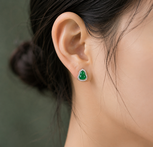 冰阳绿葫芦翡翠耳钉 | Sunny Jade Gourd Earring