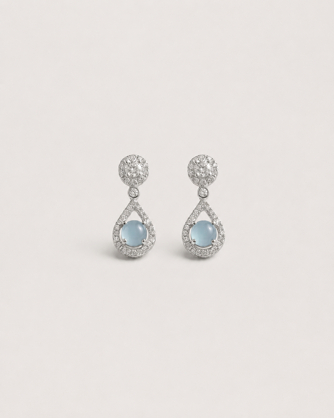 冰蓝水滴翡翠耳钉 | Icy Dewdrop Jade Teardrop Earring