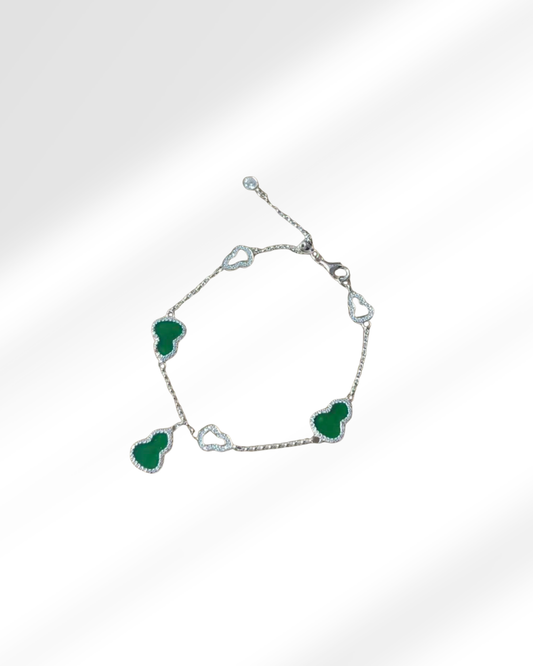 冰绿贝母葫芦手链| Bright Green Gourd Bracelet